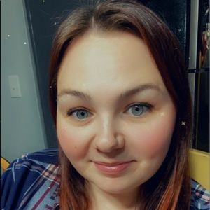 Meet your Posher, Paula